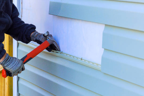 Affordable siding repair and maintenance services in New Baltimore, OH
